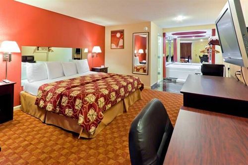 Budget Lodge Buena Екстериор снимка